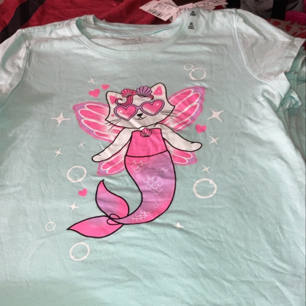 Girls clothing